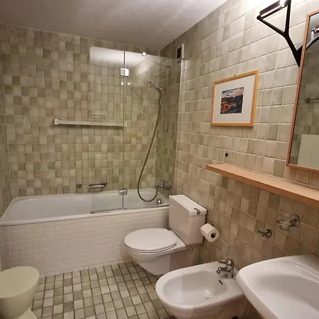 Chesa Bellaval, Haus Leivra 2 1 2-zimmerwohnung * 席尔瓦普拉纳