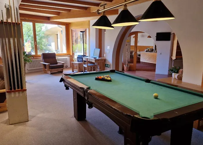 Chesa Bellaval, Haus Leivra 2 1 2-zimmerwohnung Apartman