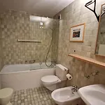 Chesa Bellaval, Haus Leivra 2 1 2-zimmerwohnung * Silvaplana